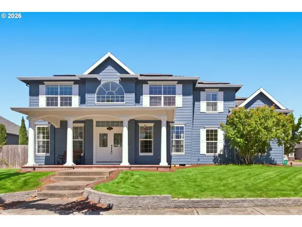 211 W Hazelnut Dr, Newberg, OR 97132