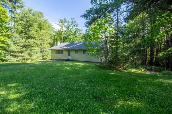 810 Ulster Heights Road, Ellenville, NY 12428