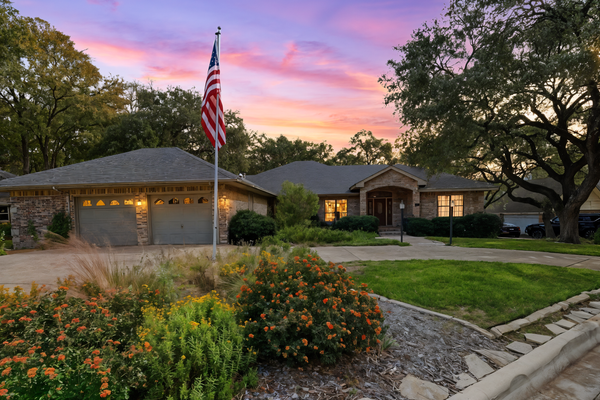 1828 Cypress Rapids Drive, New Braunfels, TX 78130