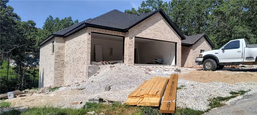 33 Sidlaw Hills Drive, Bella Vista, AR 72715 - #2
