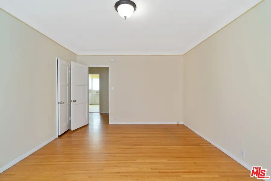 7932 Blackburn Avenue, Los Angeles, CA 90048 - Image #3