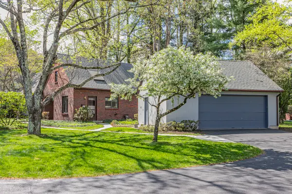 26 Constitution Hill W, PRINCETON, NJ 08540