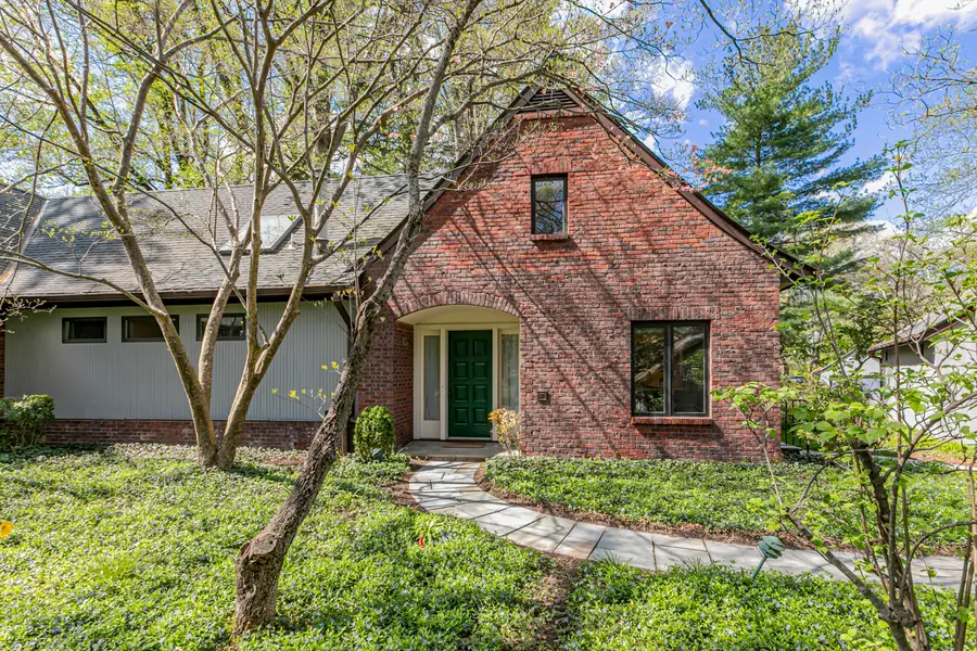 26 Constitution Hill W, Princeton, NJ 08540 - #3