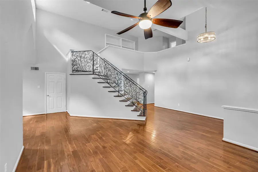 54 Sky Terrace Place, The Woodlands, TX 77381 - #3