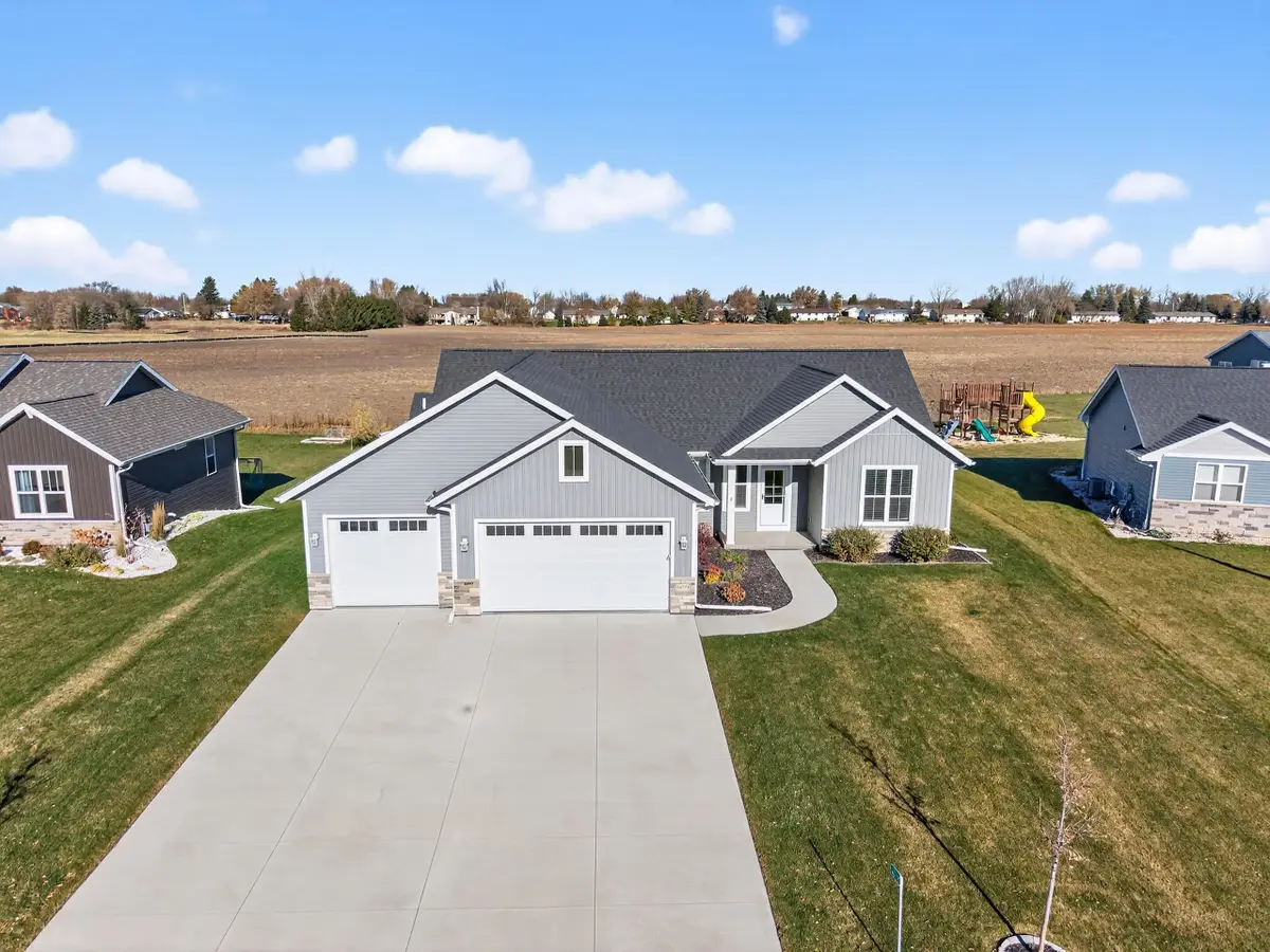 W6776 WILMINGTON LANE, Greenville, WI 54942 - Image #1