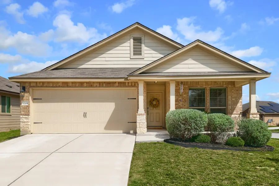 1704 T H Johnson Dr, Taylor, TX 76574 - #3