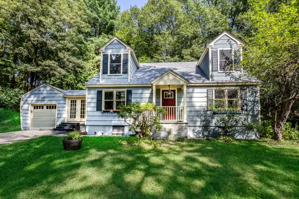 15 Laurel Hill Road, Ridgefield, CT 06877