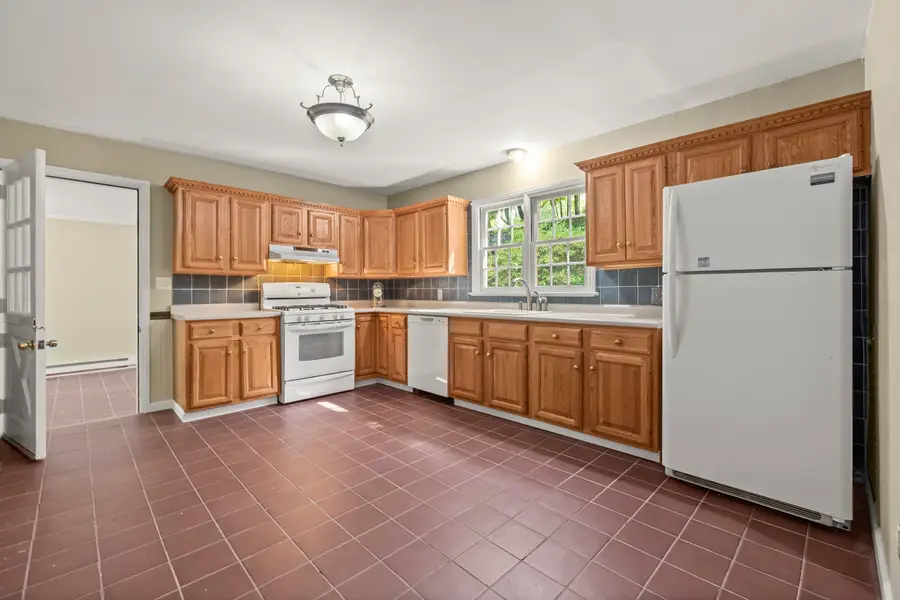 15 Laurel Hill Road, Ridgefield, CT 06877 - Image #3