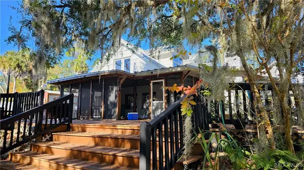 5415 Riverside Drive, YANKEETOWN, FL 34498