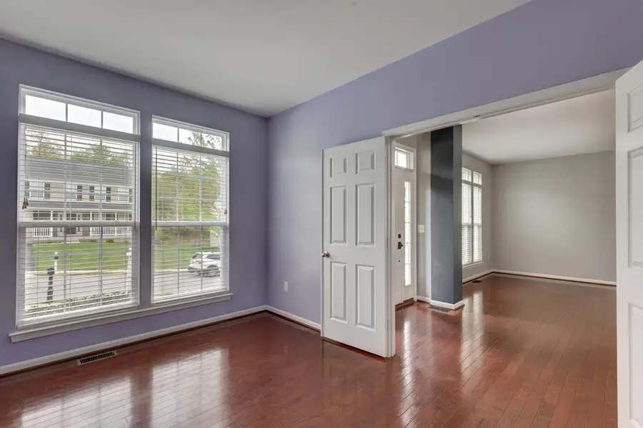 2511 Highcrest Ct, Manchester, MD 21102 - #3