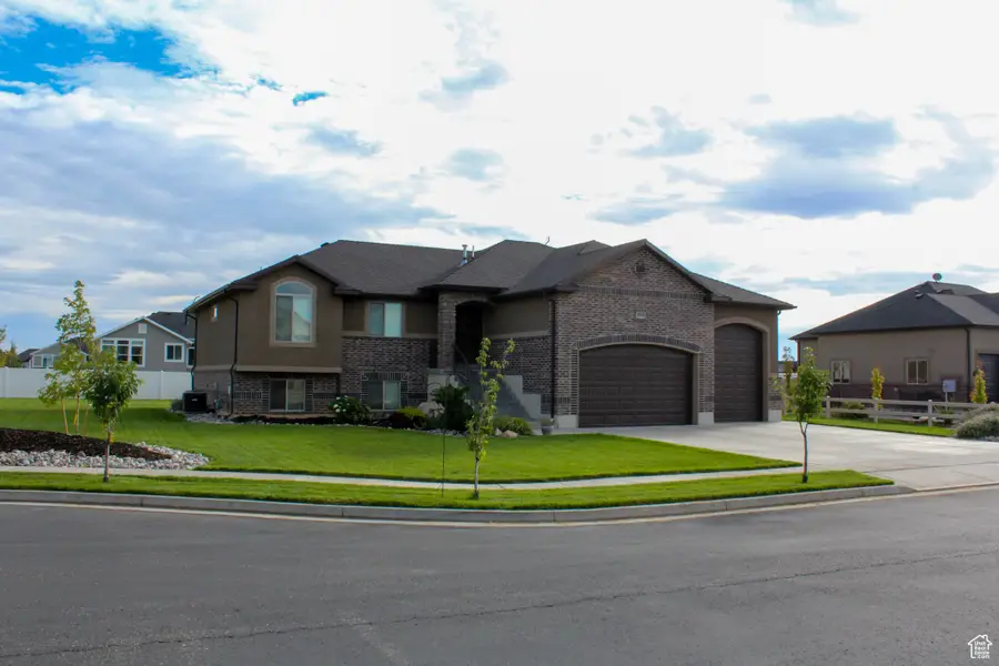 2673 W 2125 N, Farr West, UT 84404 - Image #3