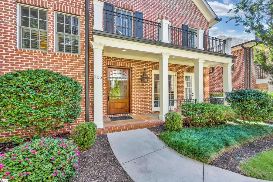 705 E Mcbee Avenue, Greenville, SC 29601 - #2