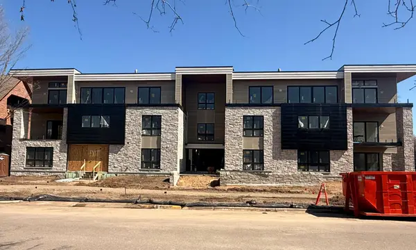 150 Broadway Avenue S #2A, Wayzata, MN 55391