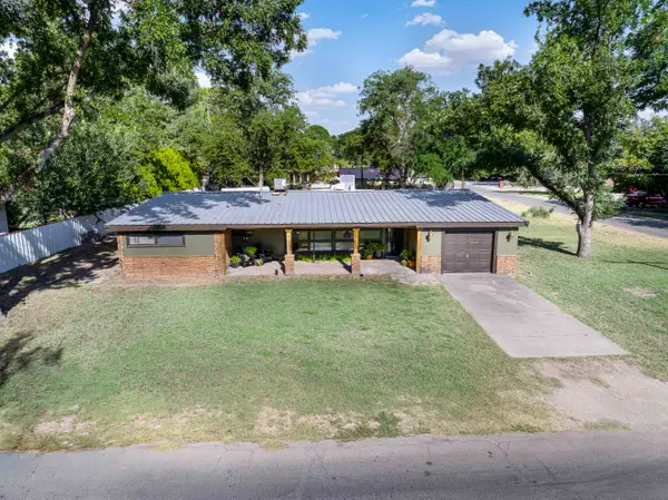 1502 Jefferson, Carlsbad, NM 88220