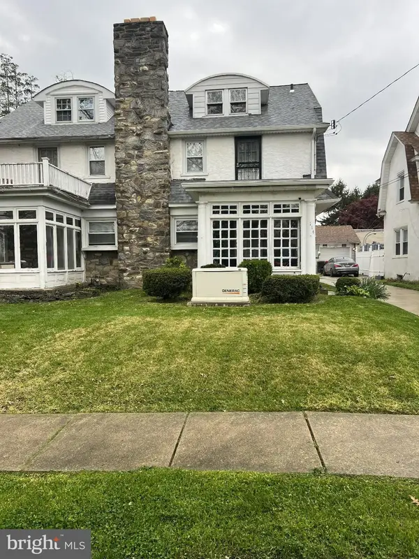 114 E Parkway Ave, CHESTER, PA 19013