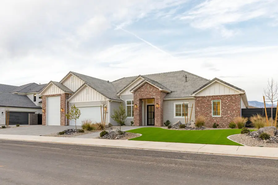 5268 W 2040 S, Hurricane, UT 84737 - #2