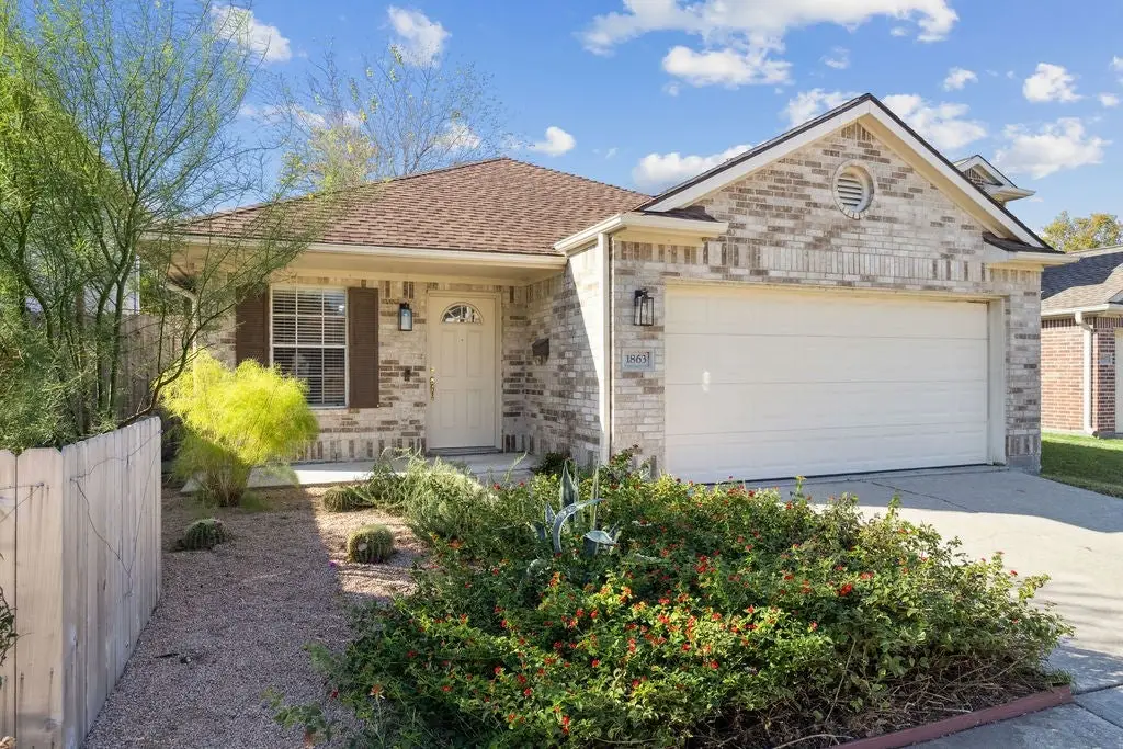1863 Creek Drive, Houston, TX 77080 - Image #1