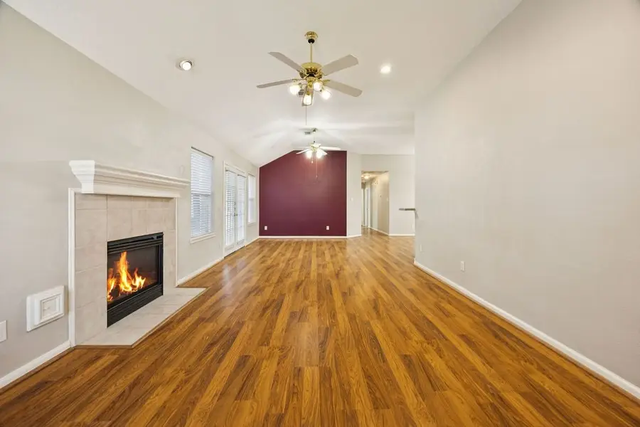 1863 Creek Drive, Houston, TX 77080 - Image #2