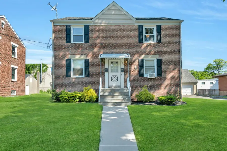 228 Willow Ave, Garwood, NJ 07027 - #2
