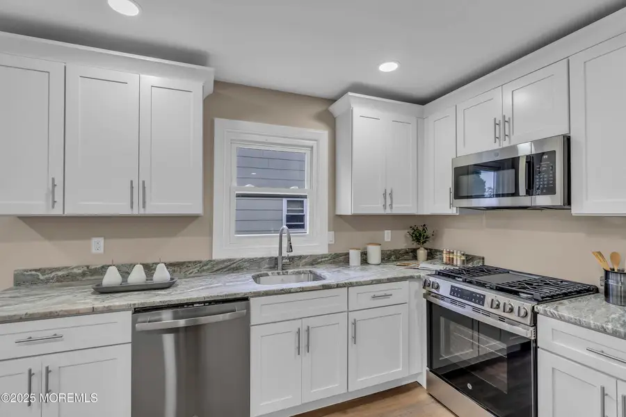 18 Gower Road, Toms River, NJ 08757 - Image #3