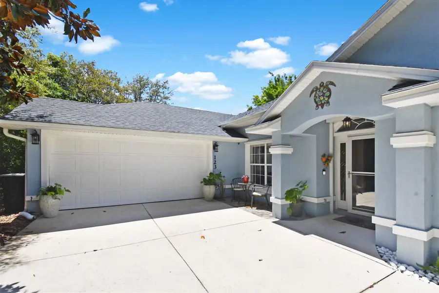 123 Whispering Oaks Circle, Saint Augustine, FL 32080 - Image #2