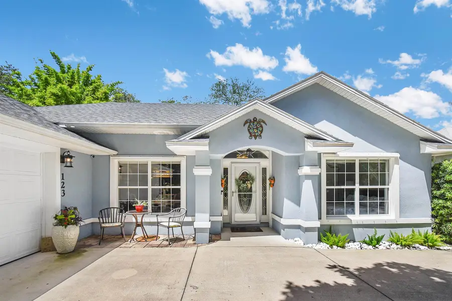 123 Whispering Oaks Circle, Saint Augustine, FL 32080 - Image #3