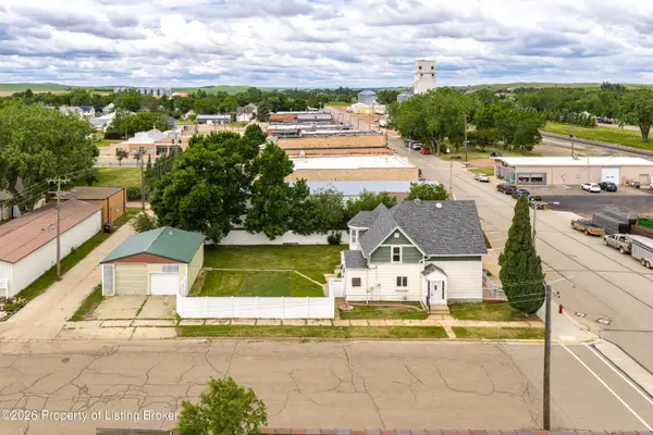 725 Main Street, Hebron, ND 58638
