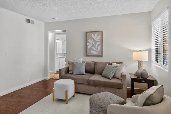 7445 Auburn Oaks Court #O, Citrus Heights, CA 95621