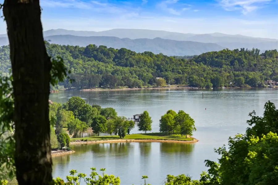 2232 Lakefront Drive, Knoxville, TN 37922 - #2