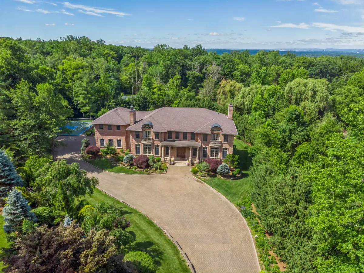 31 Marie Major Drive, Alpine, NJ 07620 - #1