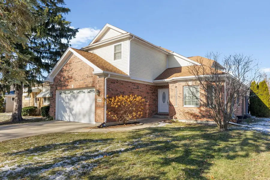 1686 Greenleaf Avenue, Des Plaines, IL 60018 - Image #2