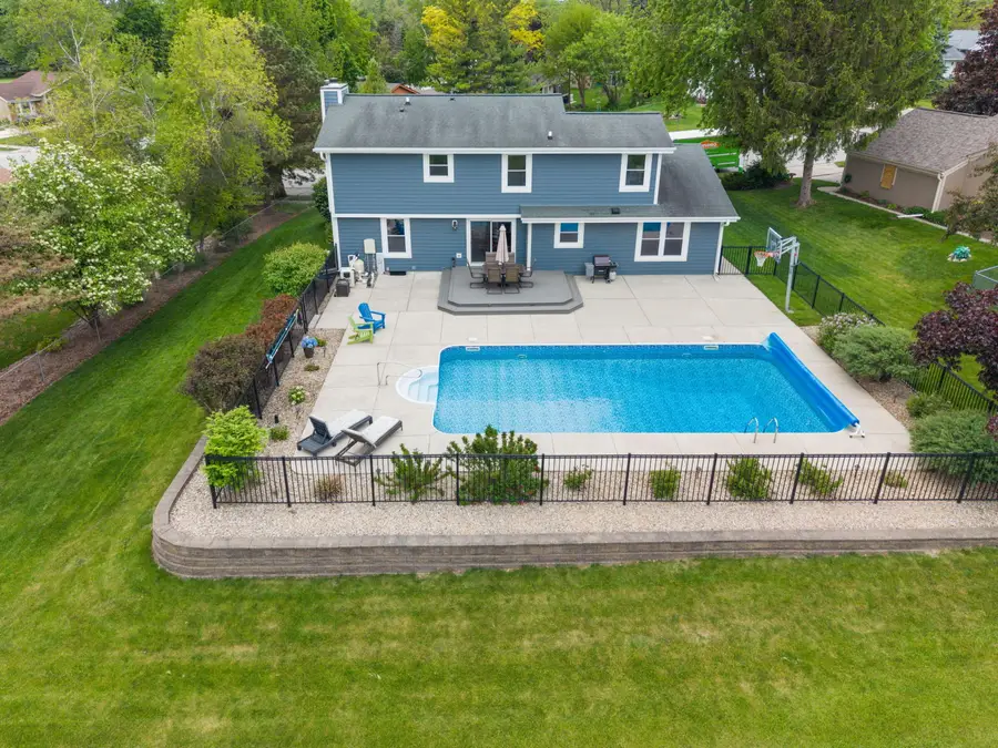 3106 Rolling Ridge Dr, Waukesha, WI 53188 - #3