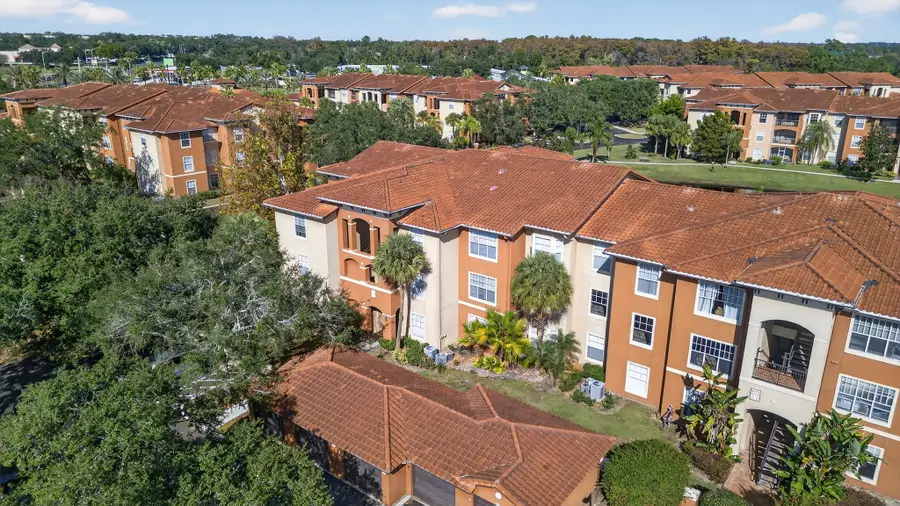 5572 Metrowest Boulevard #304, Orlando, FL 32811 - Image #3