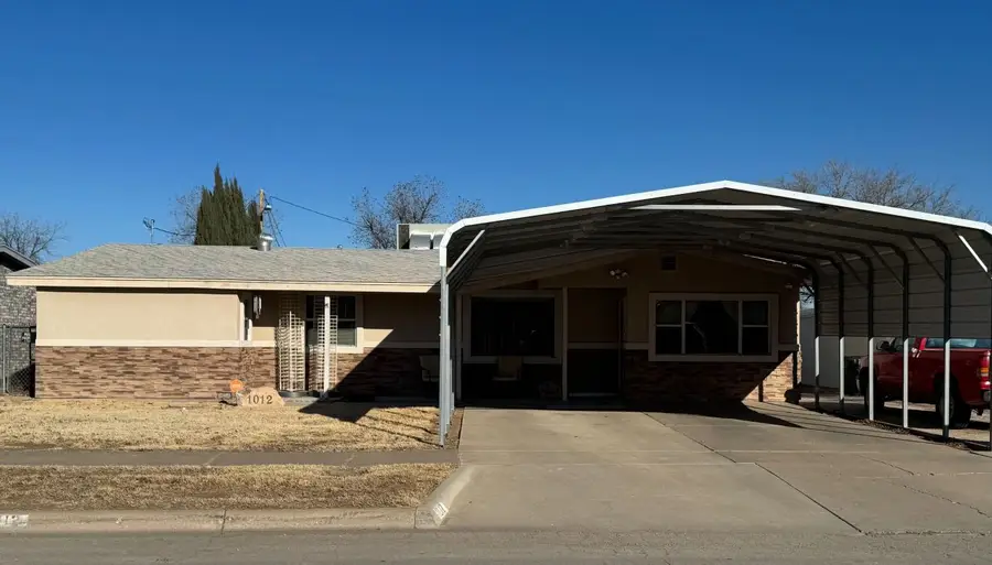 1012 Irvin Street, Carlsbad, NM 88220 - #2