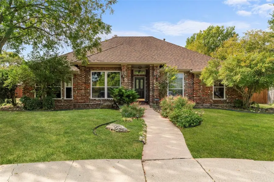 6306 Debbie Circle, Rowlett, TX 75089 - Image #2