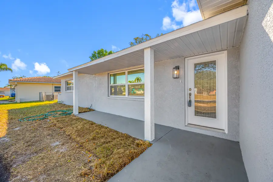 11702 84th Avenue, Seminole, FL 33772 - Image #2