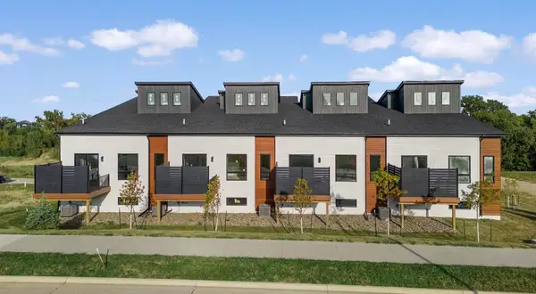 9365 Brooks Place, Norwalk, IA 50211