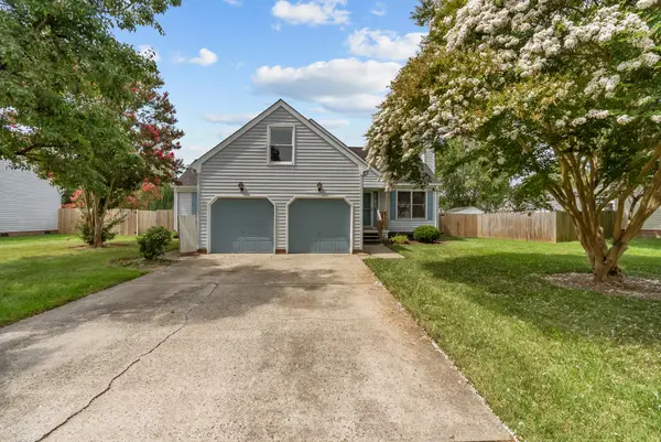 317 Spurlane Circle, Chesapeake, VA 23322