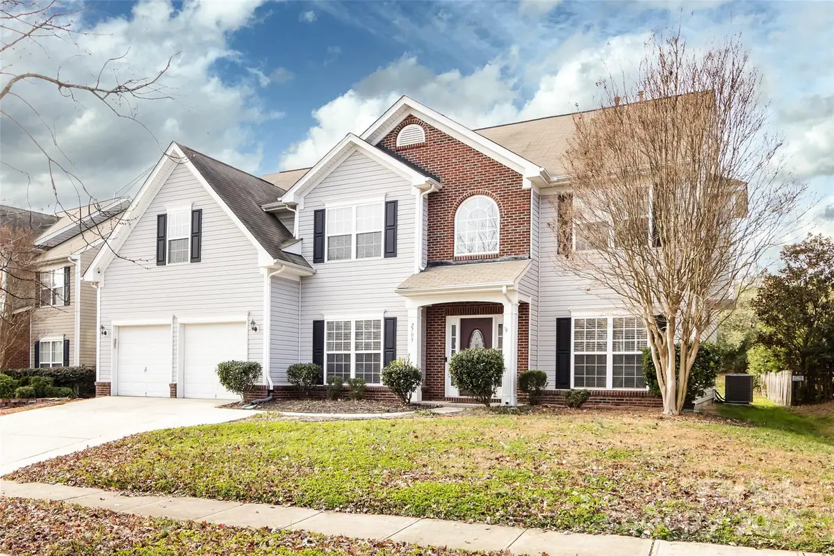 2705 Gosling Terrace Road, Charlotte, NC 28262 - Image #1