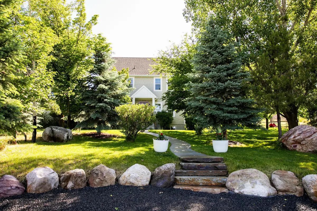 776 E Canyon Rd, Hyde Park, UT 84318 - #1