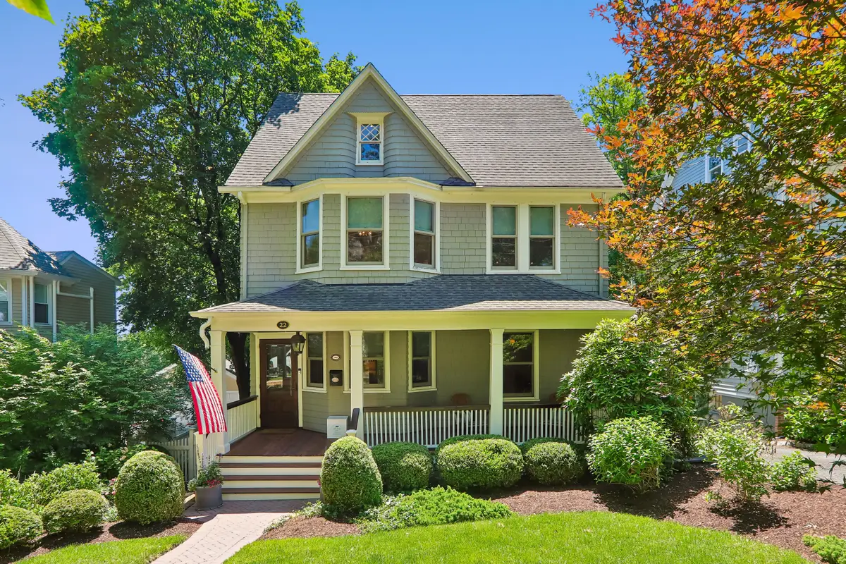 22 Oak Ridge Ave, Summit, NJ 07901 - #1
