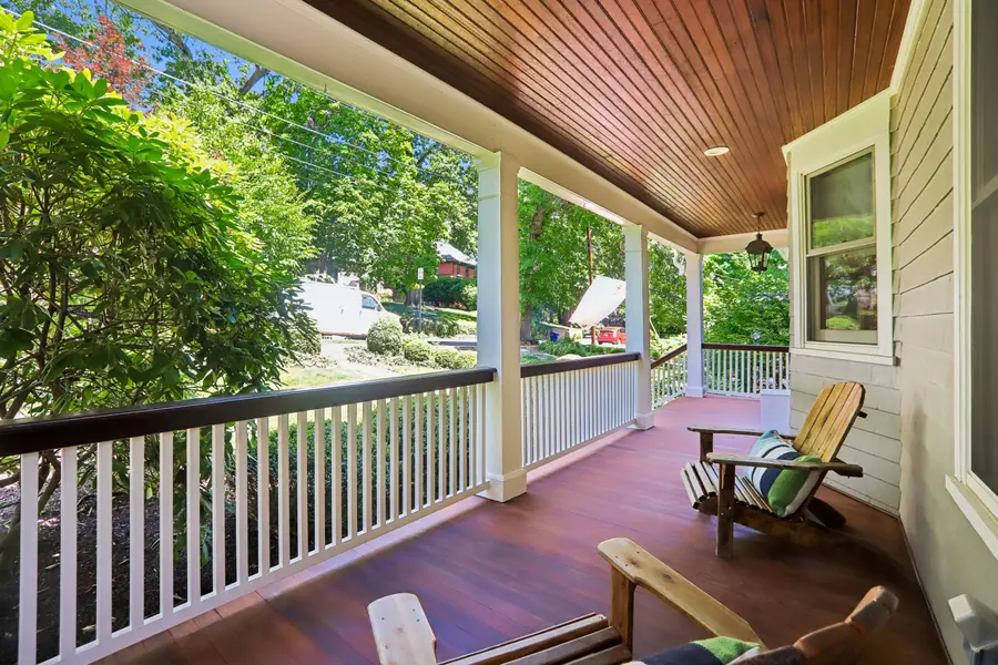 22 Oak Ridge Ave, Summit, NJ 07901 - #3