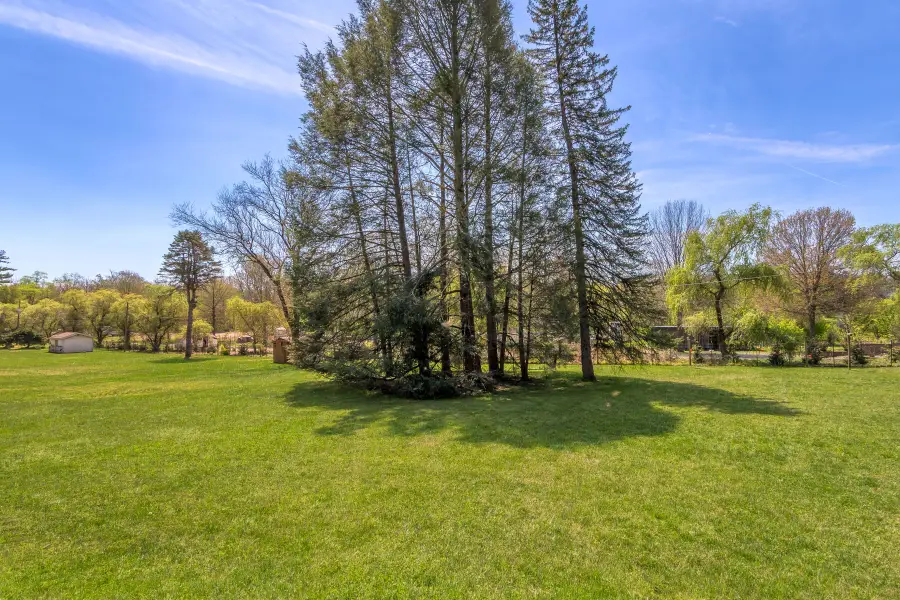 1104 Almshouse Rd, Ivyland, PA 18974 - #3