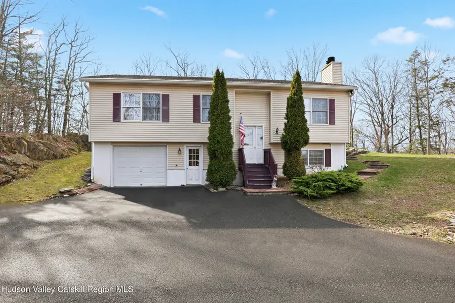 8 Robbins Lane, Saugerties, NY 12477 - #3