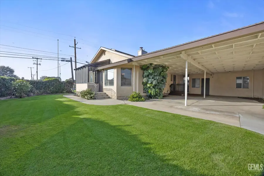 240 S Real, Bakersfield, CA 93309 - Image #3