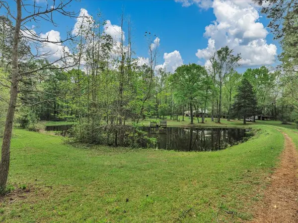 235 County Barn Rd, Lufkin, TX 75904