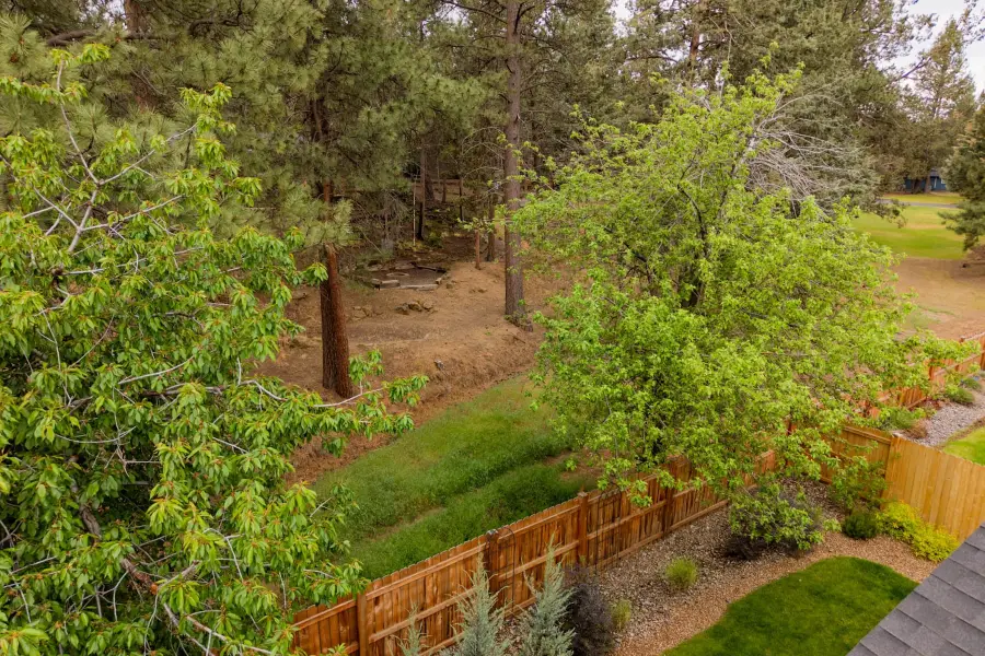 20417 SE Senden Lane, Bend, OR 97702 - #2