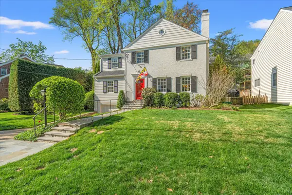 5104 Nahant St, BETHESDA, MD 20816