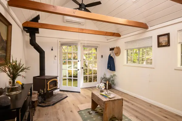 782 Lake Drive, Lake Arrowhead, CA 92352