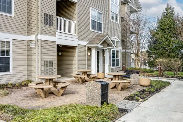 7320 Maple Ave #228, PENNSAUKEN, NJ 08109